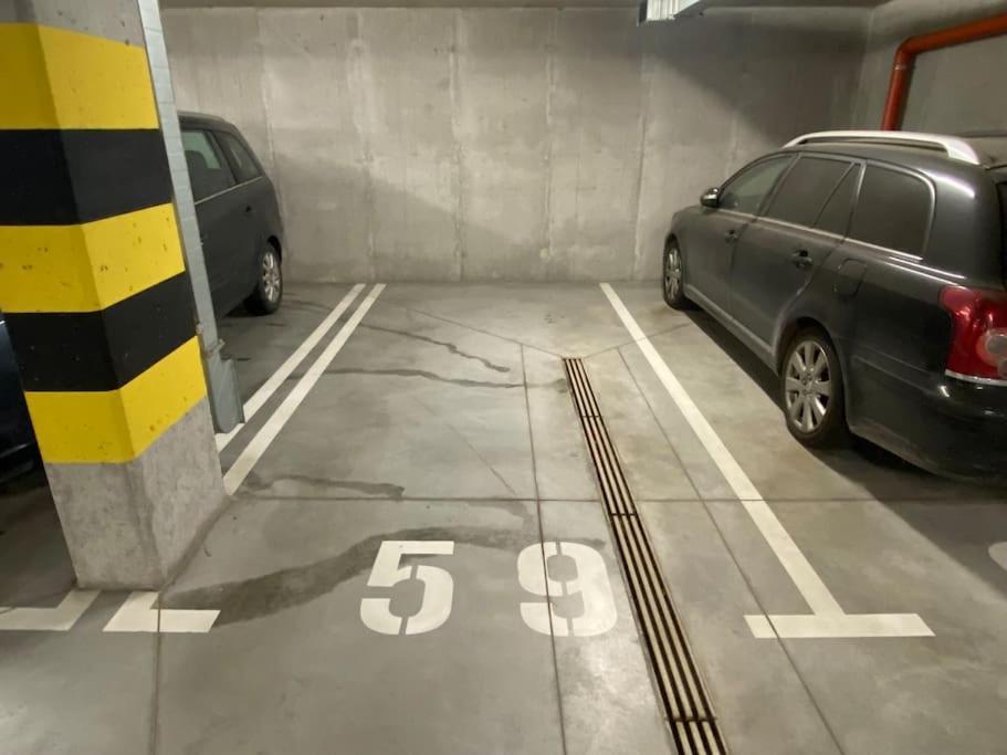 Smart Art :) Z Bezplatnym Parkingiem Podziemnym Apartment Kielce Bagian luar foto