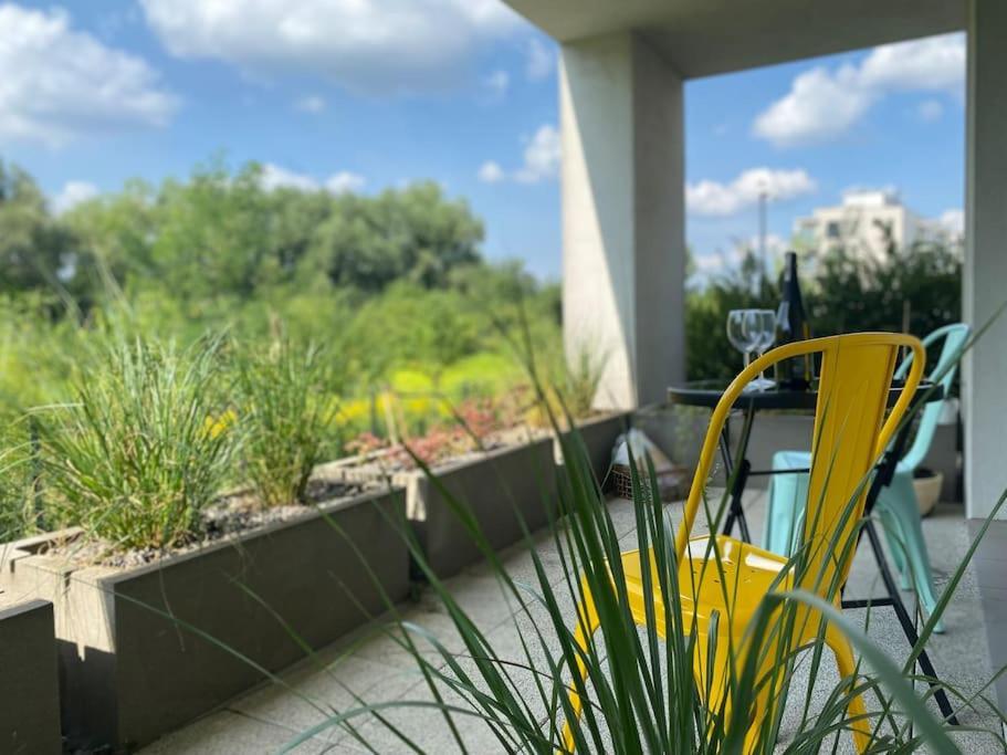 Smart Art :) Z Bezplatnym Parkingiem Podziemnym Apartment Kielce Bagian luar foto