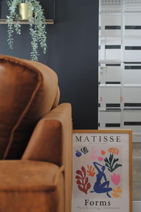 Smart Art :) Z Bezplatnym Parkingiem Podziemnym Apartment Kielce Bagian luar foto